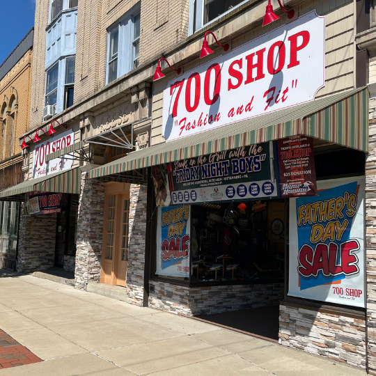 700 Shop – Exterior